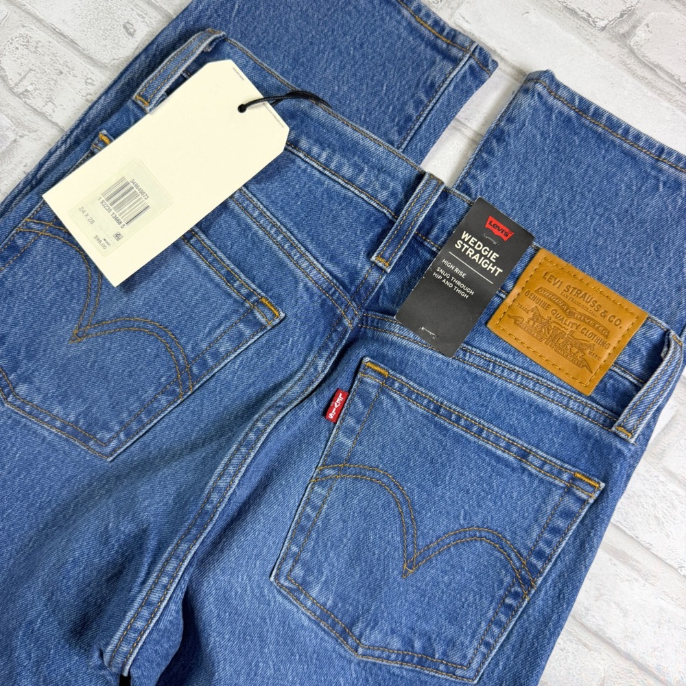 Levi's Wedgie Straight Jeans Womens 24 Blue High Rise Denim 349640073 NWT